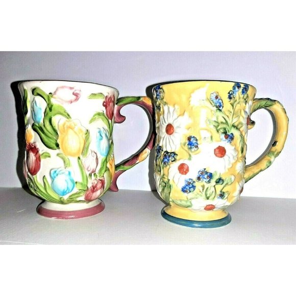 Set of 2 Floral Temptations 12 oz Coffee Tea Mugs Vintage Embossed Tulip Daisies - Picture 2 of 9